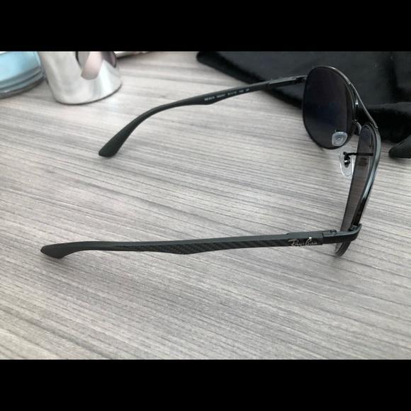 Polarized Ray-Bans - Picture 6 of 7
